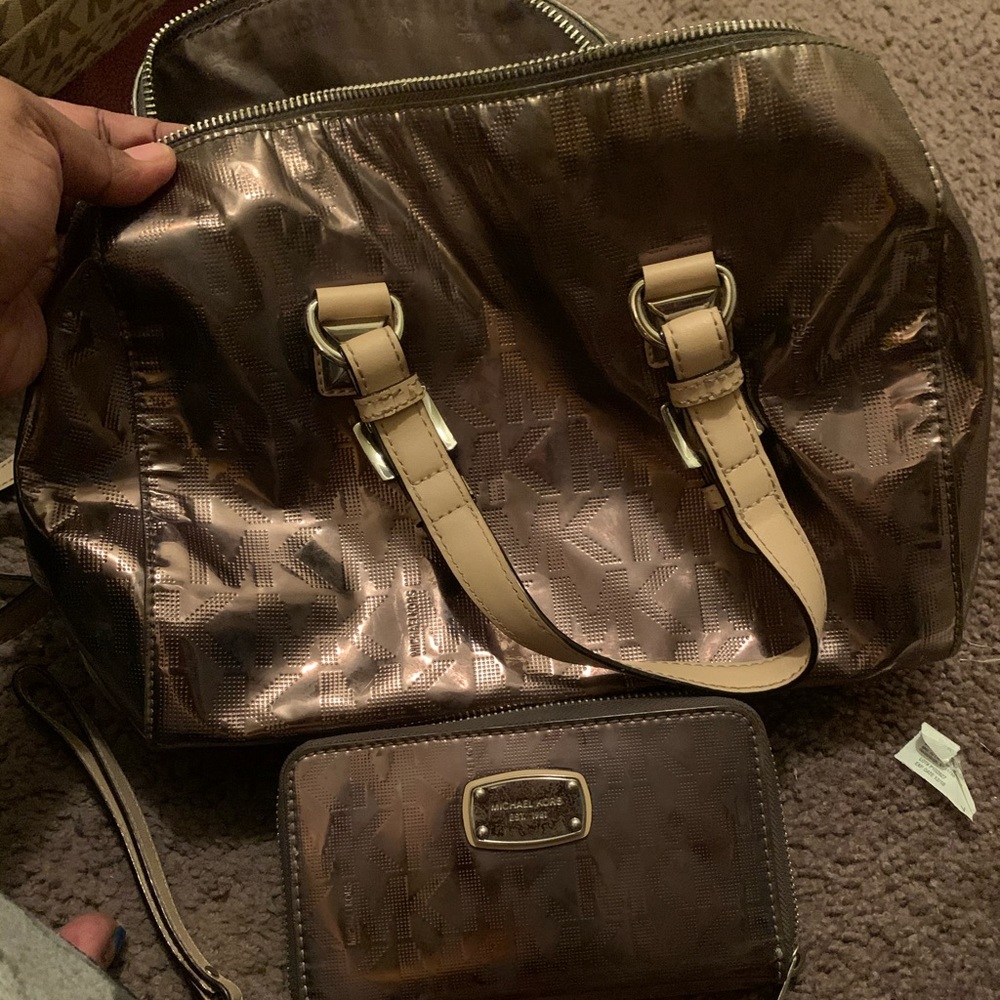Michael Kors handbag and wallet